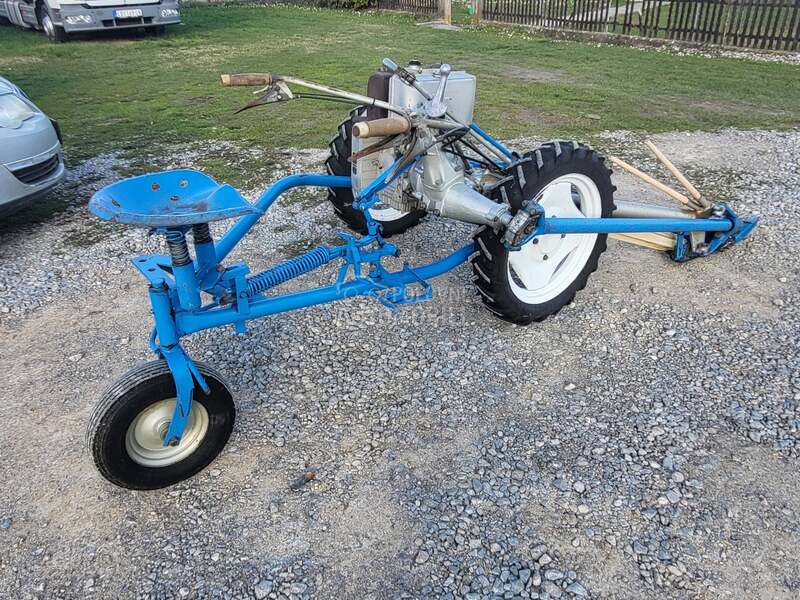 BCS samohodna kosacica