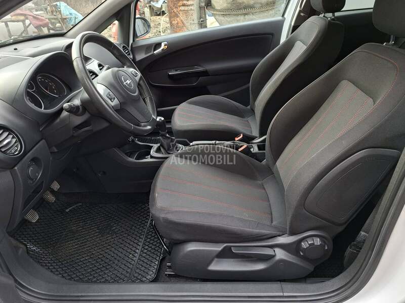 Opel Corsa D 
