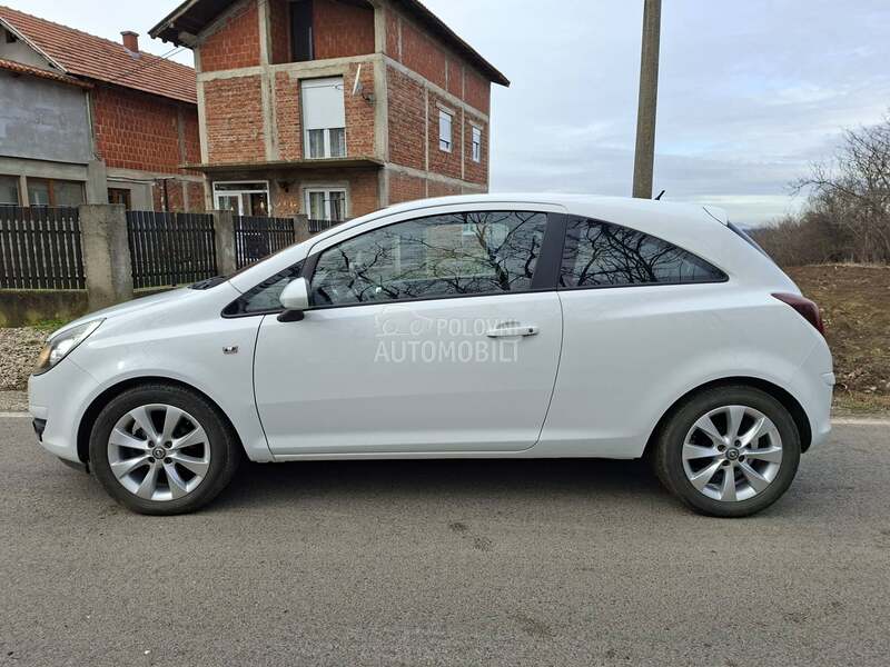 Opel Corsa D 