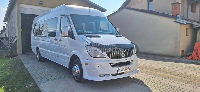 Mercedes Benz sprinter 515