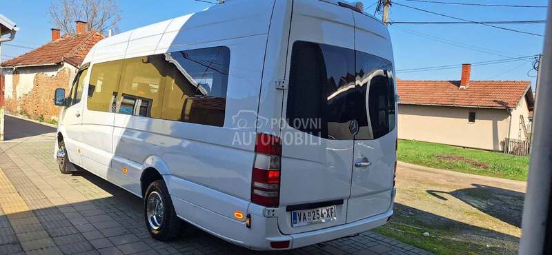 Mercedes Benz sprinter 515