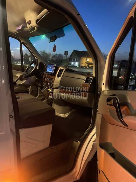 Mercedes Benz sprinter 515