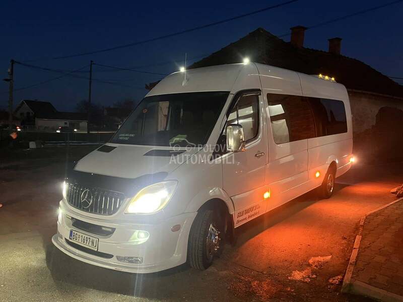 Mercedes Benz sprinter 515