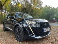 Peugeot 2008 GT LINE PANO