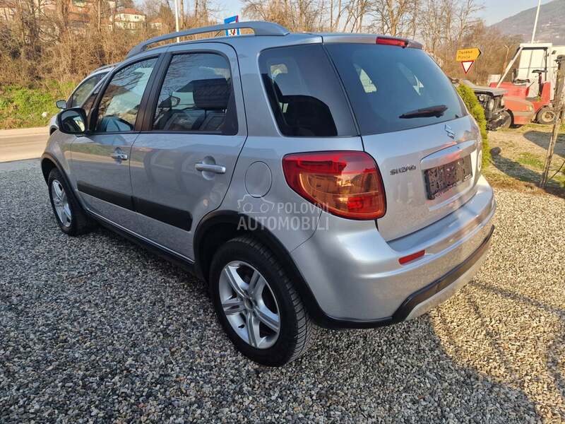 Suzuki SX4 4.X4