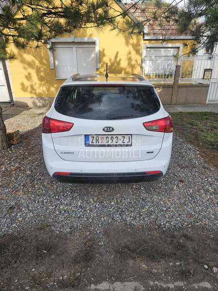Kia cee`d sw 