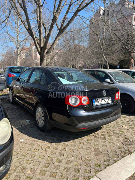 Volkswagen Jetta 