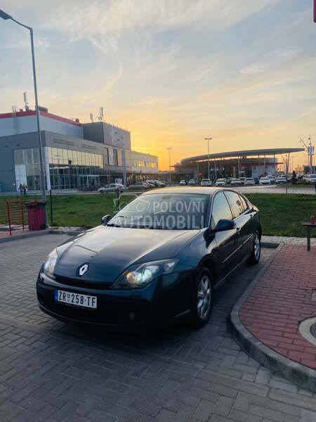 Renault Laguna 
