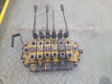 Palfinger Razvodnik za kran