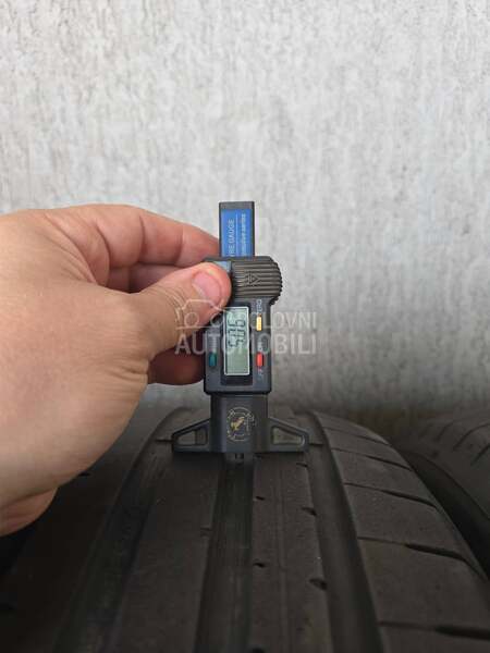 Dunlop 225/55 R17 Letnja