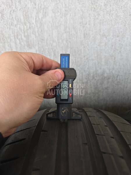 Dunlop 225/55 R17 Letnja