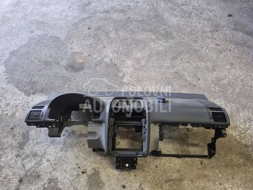Instrument tabla za Volkswagen Touran od 2003. do 2006. god.