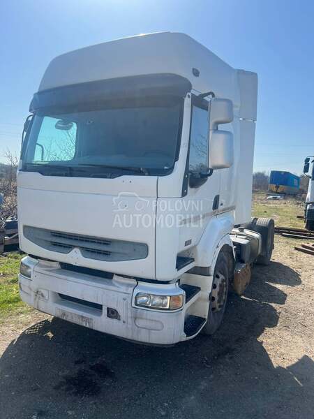 Renault Premium
