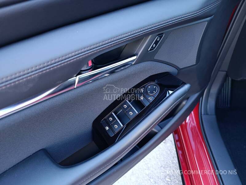 Mazda 3 CENTRE LINE DESI