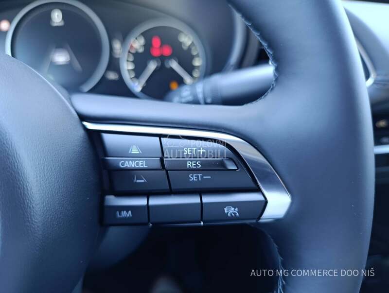 Mazda 3 CENTRE LINE DESI