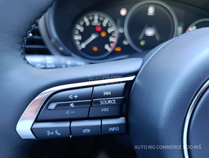 Mazda 3 CENTRE LINE DESI