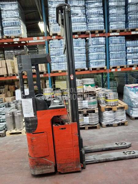 Regslni viljuškar LINDE