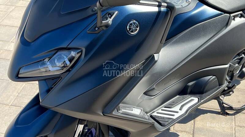 Yamaha TMAX 560