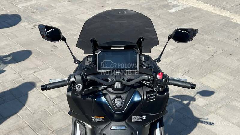 Yamaha TMAX 560