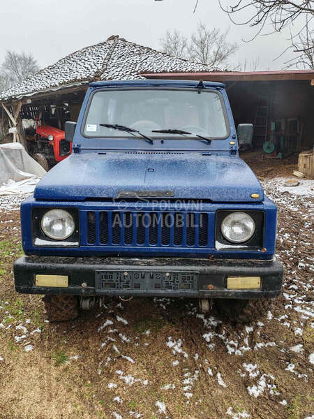 Suzuki SJ Samurai 