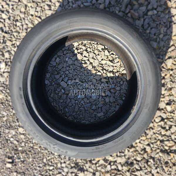 Pirelli 245/45 R18 Letnja