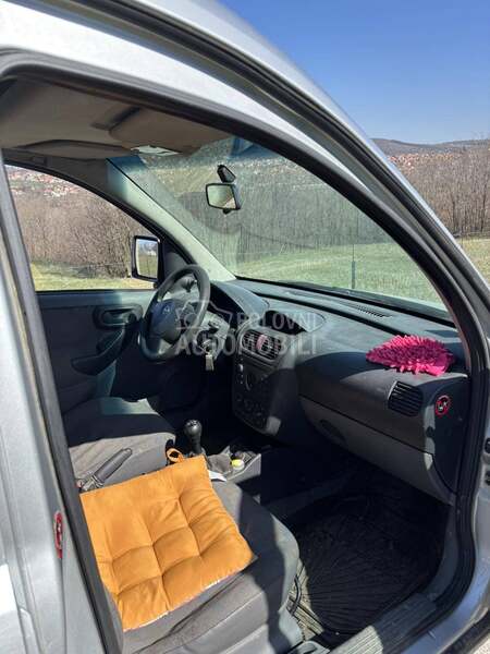 Opel Combo 1.7 Isuzu