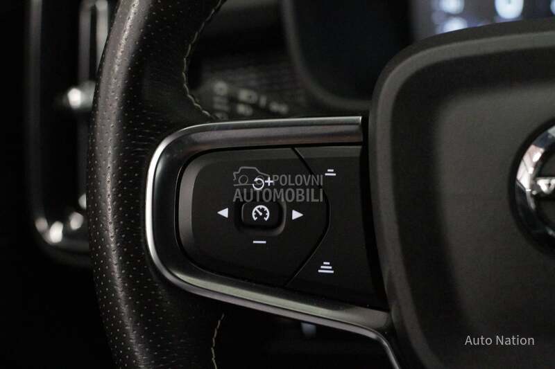 Volvo XC40 T3 R-Design