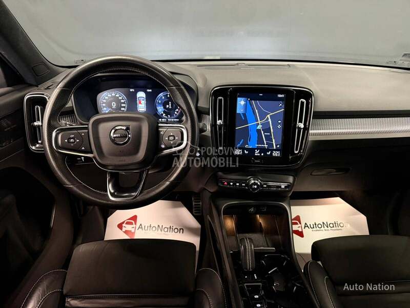 Volvo XC40 T3 R-Design