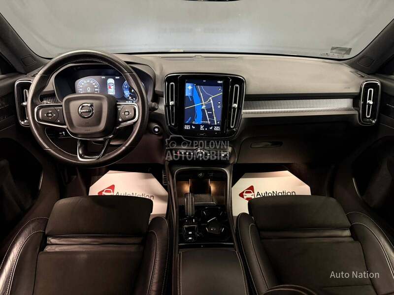 Volvo XC40 T3 R-Design