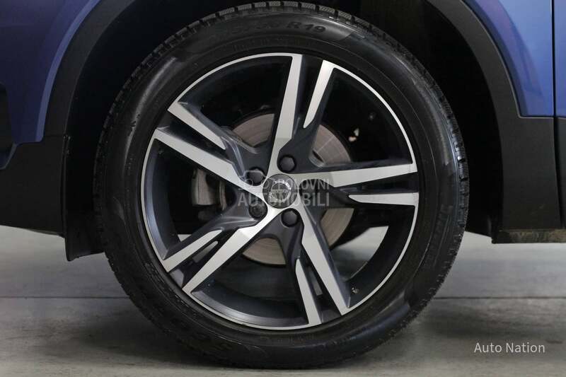 Volvo XC40 T3 R-Design