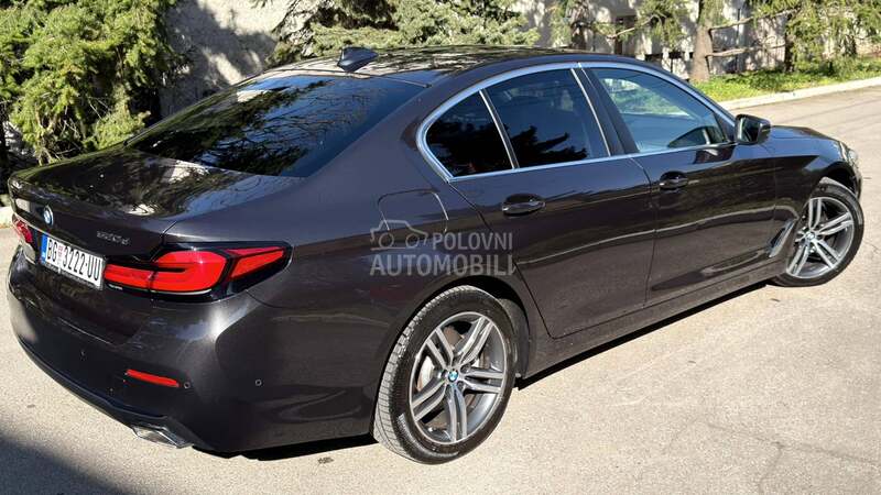 BMW 520 MHEV