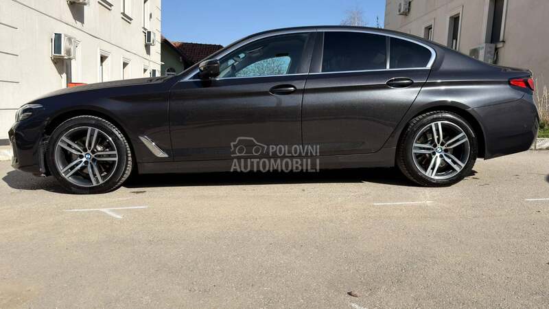 BMW 520 MHEV