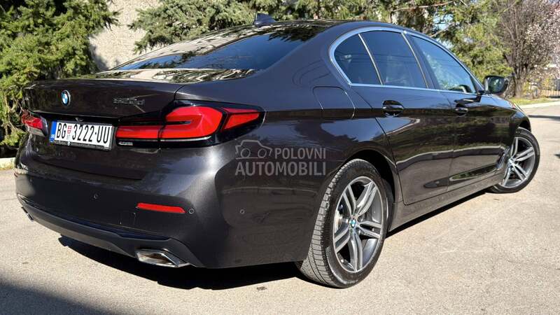BMW 520 MHEV