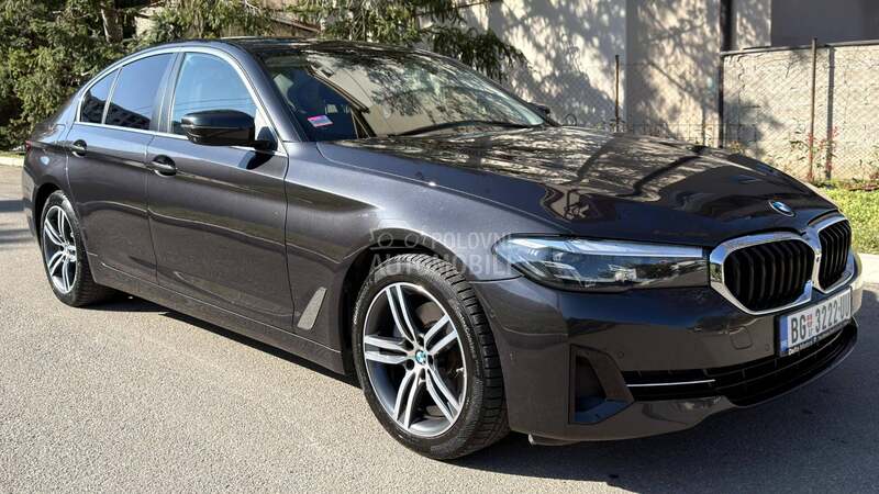 BMW 520 MHEV