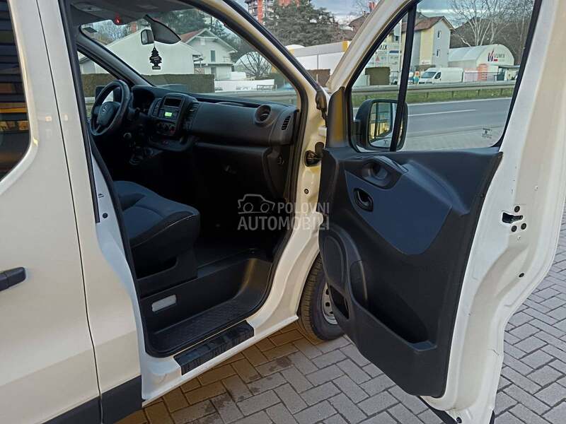 Opel Vivaro 1.6cdti  8plus1
