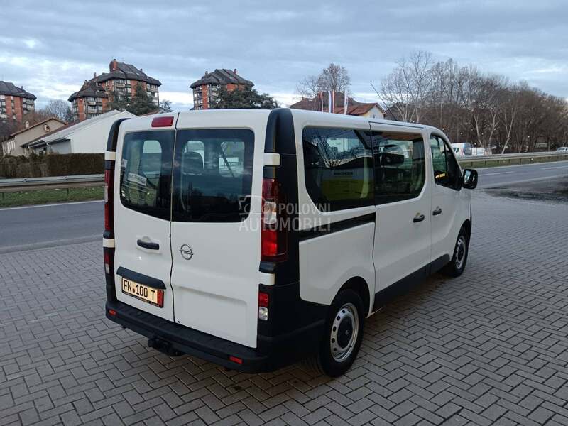 Opel Vivaro 1.6cdti  8plus1