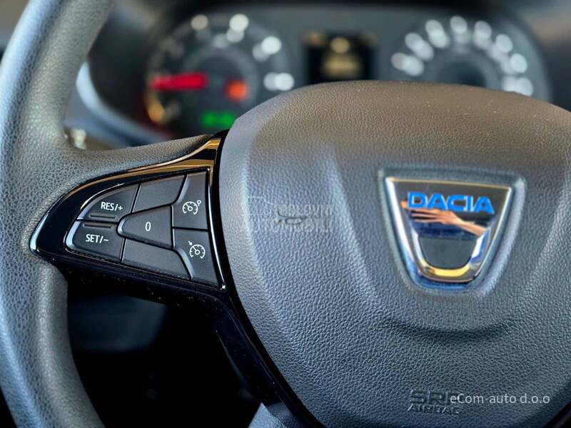 Dacia Stepway 1.0 TCE ESSENTIAL