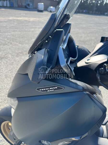Yamaha X max 300