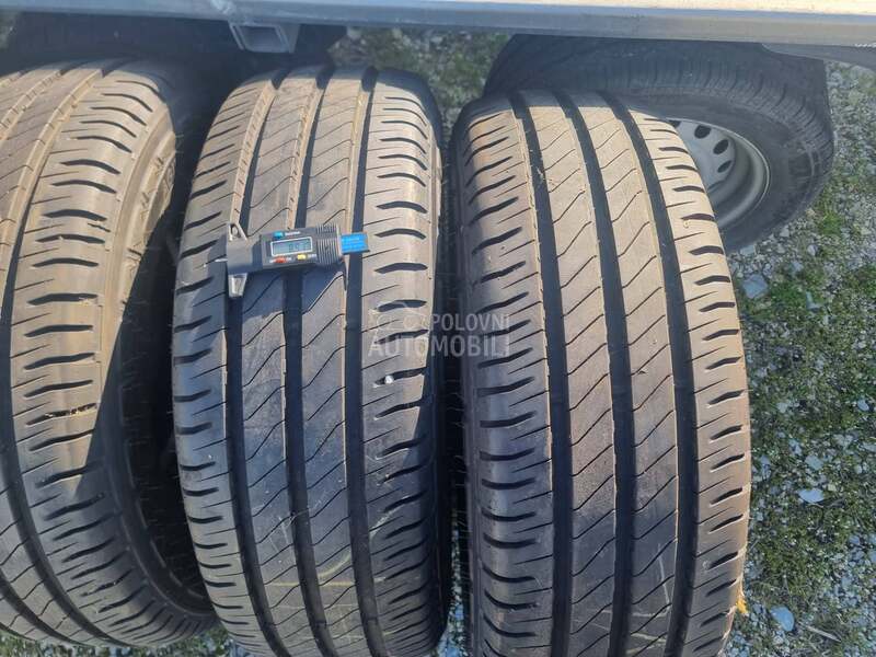 Michelin 215/65 R16 Letnja