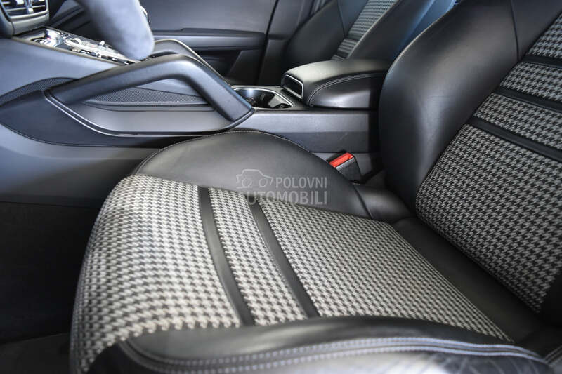 Porsche Cayenne Coupe