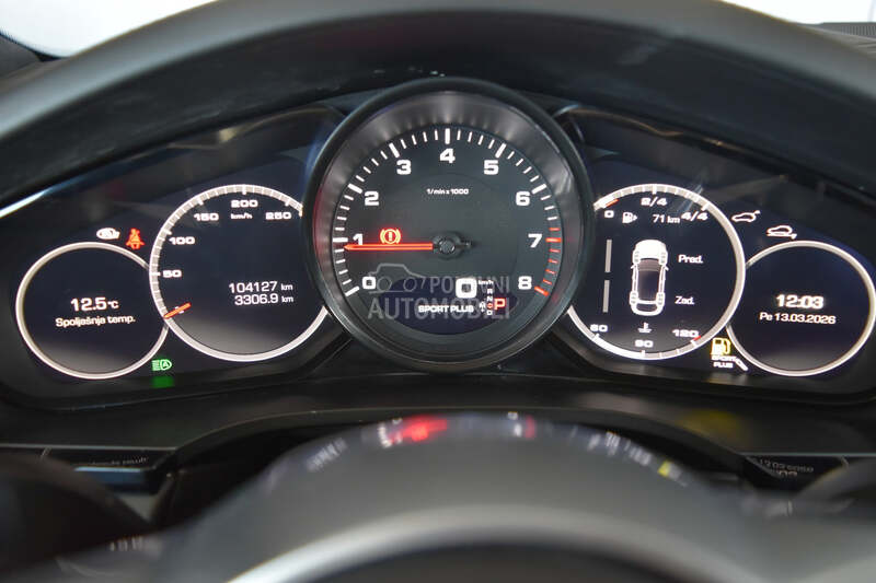 Porsche Cayenne Coupe