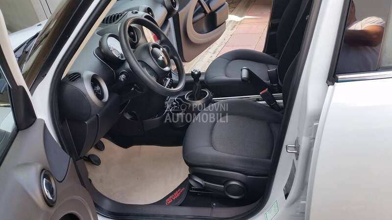 MINI Countryman 1.6D PERFFEKTAN