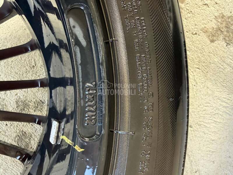 Bridgestone 215/50 R17 Letnja