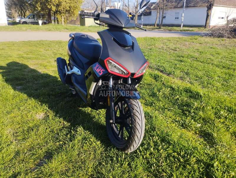 Trio Mustang XRS 125