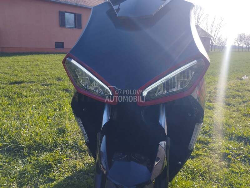 Trio Mustang XRS 125