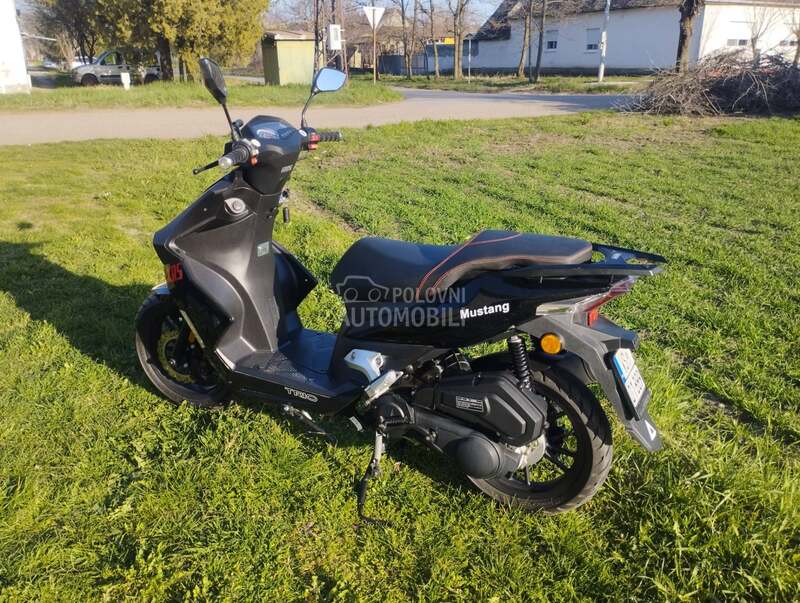 Trio Mustang XRS 125