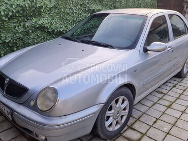 Lancia Lybra 