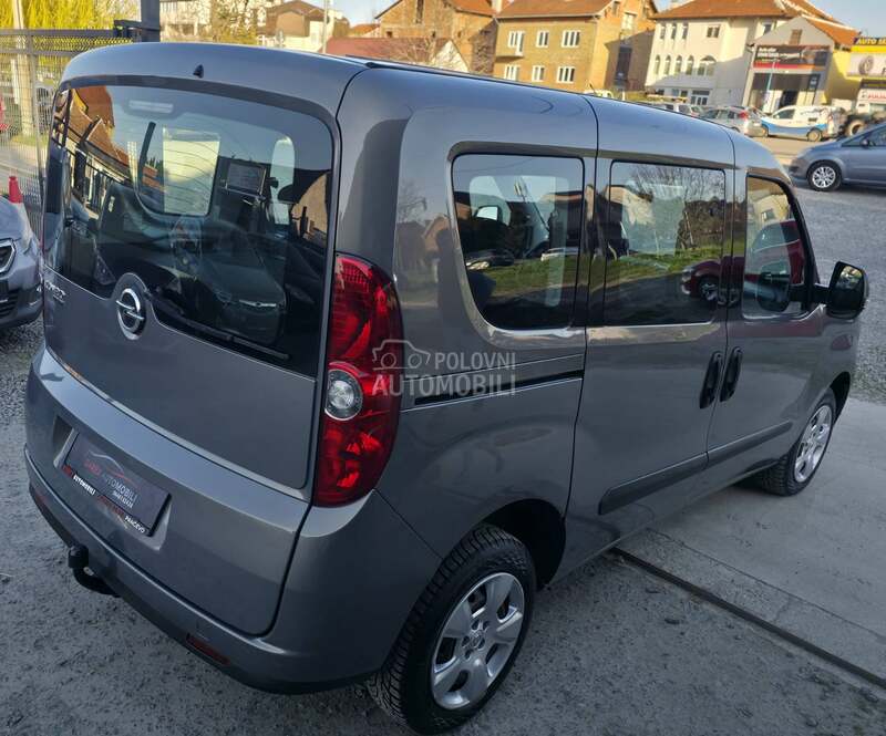 Opel Combo 1.6 CDTI