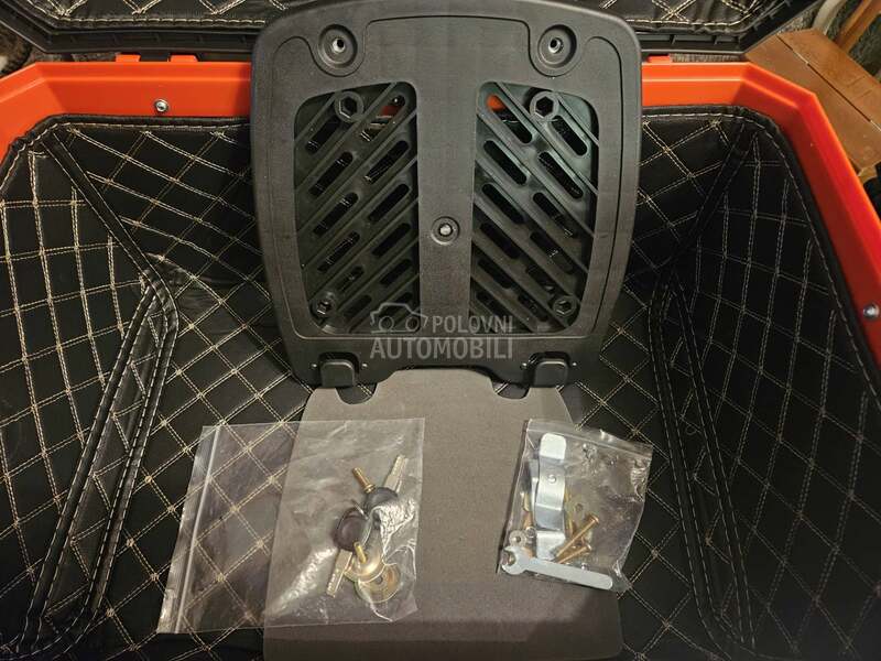 kofer univerzalni 67 L