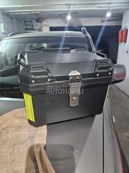 kofer univerzalni 67 L